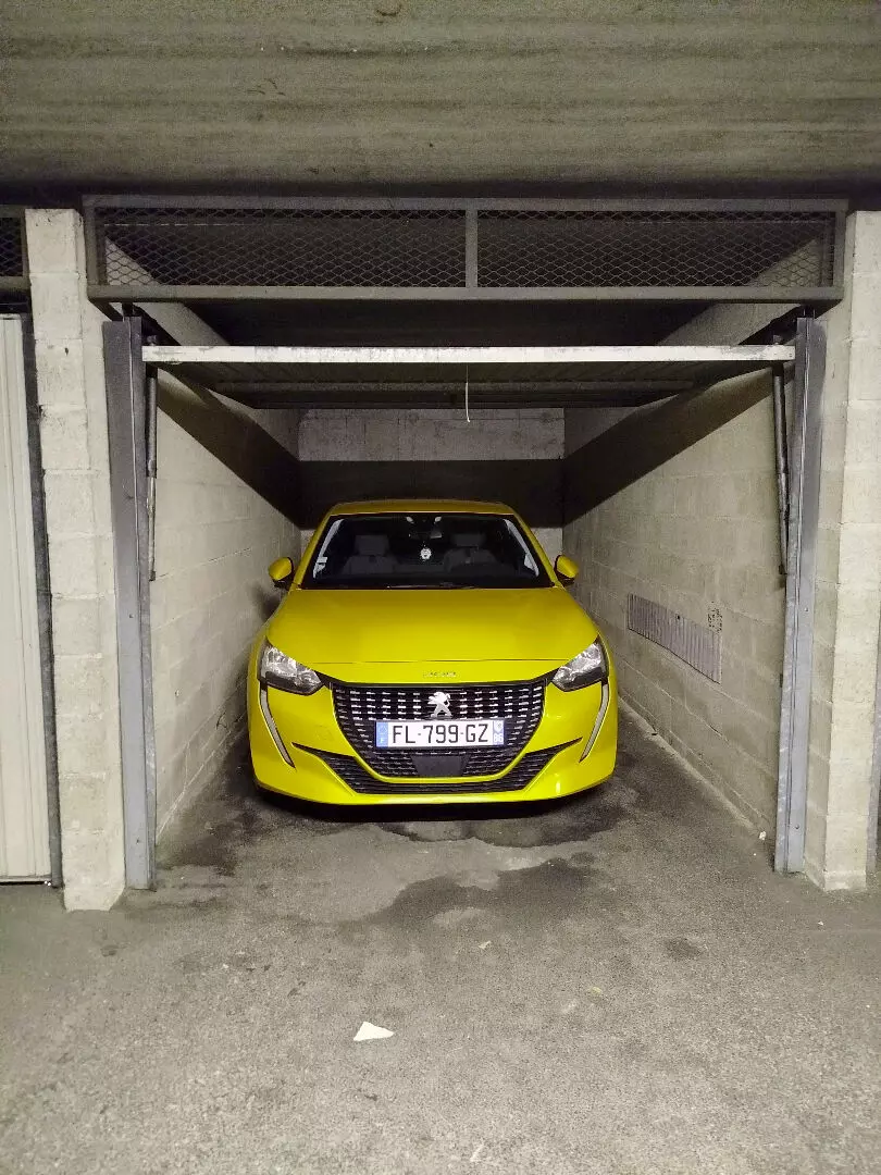 AQUITAINE IMMOBILIER STRATEGIES - EXCLUSIVITE - POITIERS CENTRE VILLE / LES TROIS QUARTIERS - APPARTEMENT T2 53 M² - LIBRE DE TOUTE OCCUPATION / image 10