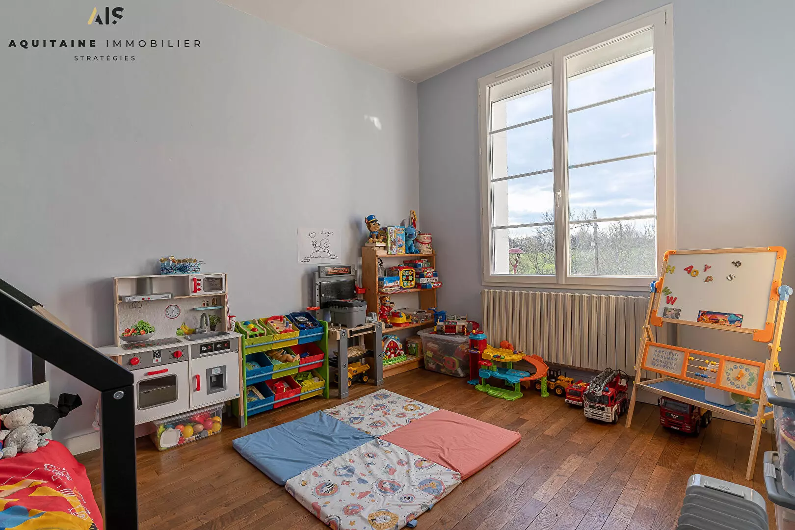 VENDU - AQUITAINE IMMOBILIER STRATÉGIES - EXCLUSIVITÉ - FLEIX - MAISON DE 108 M² + GARAGE + ATELIER + DÉPENDANCES + JARDIN. / image 6