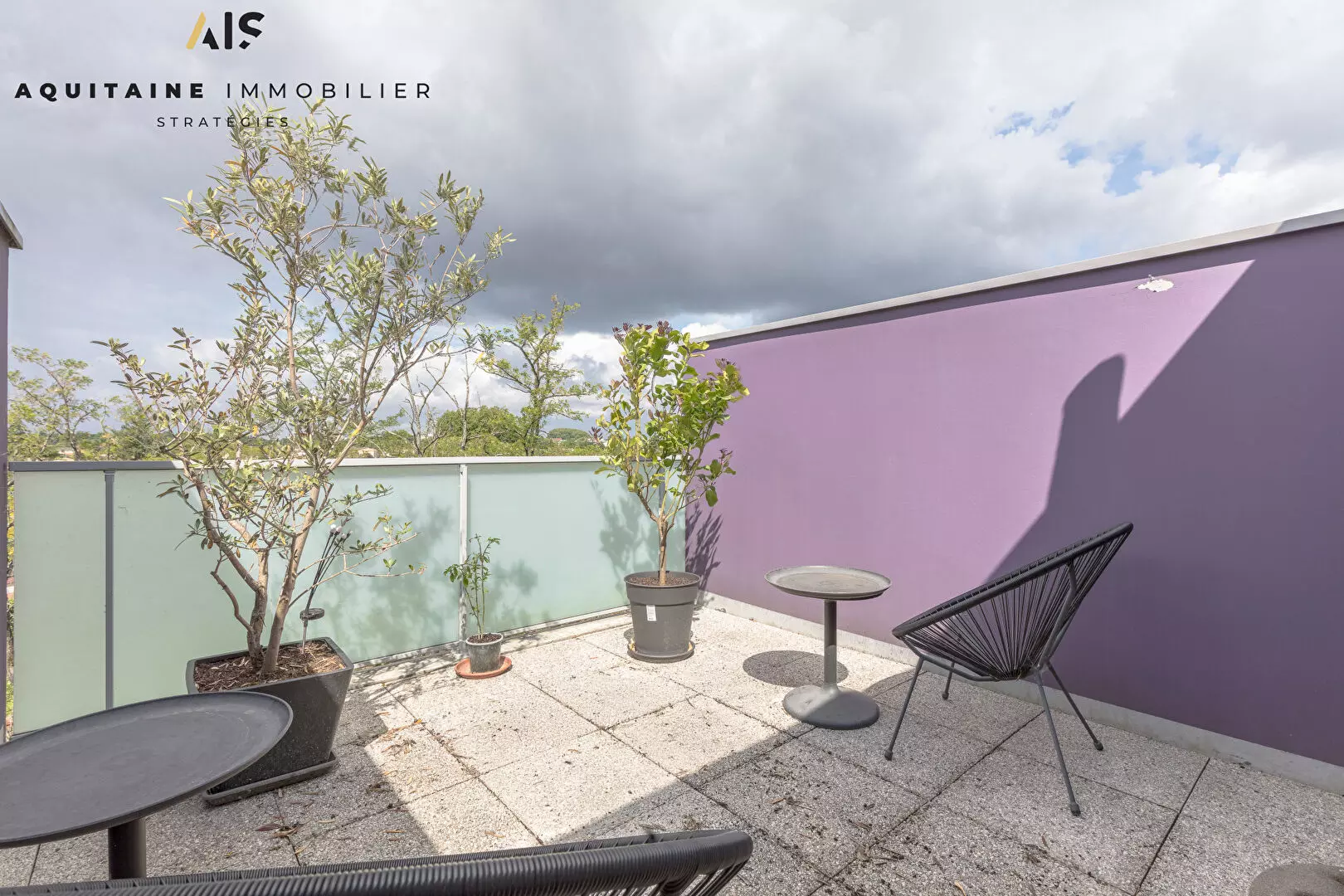 AQUITAINE IMMOBILIER STRATEGIES - EXCLUSIVITE - T4 89 M² AVEC TERRASSES DE 16 ET 12 m² - BRUGES / image 4