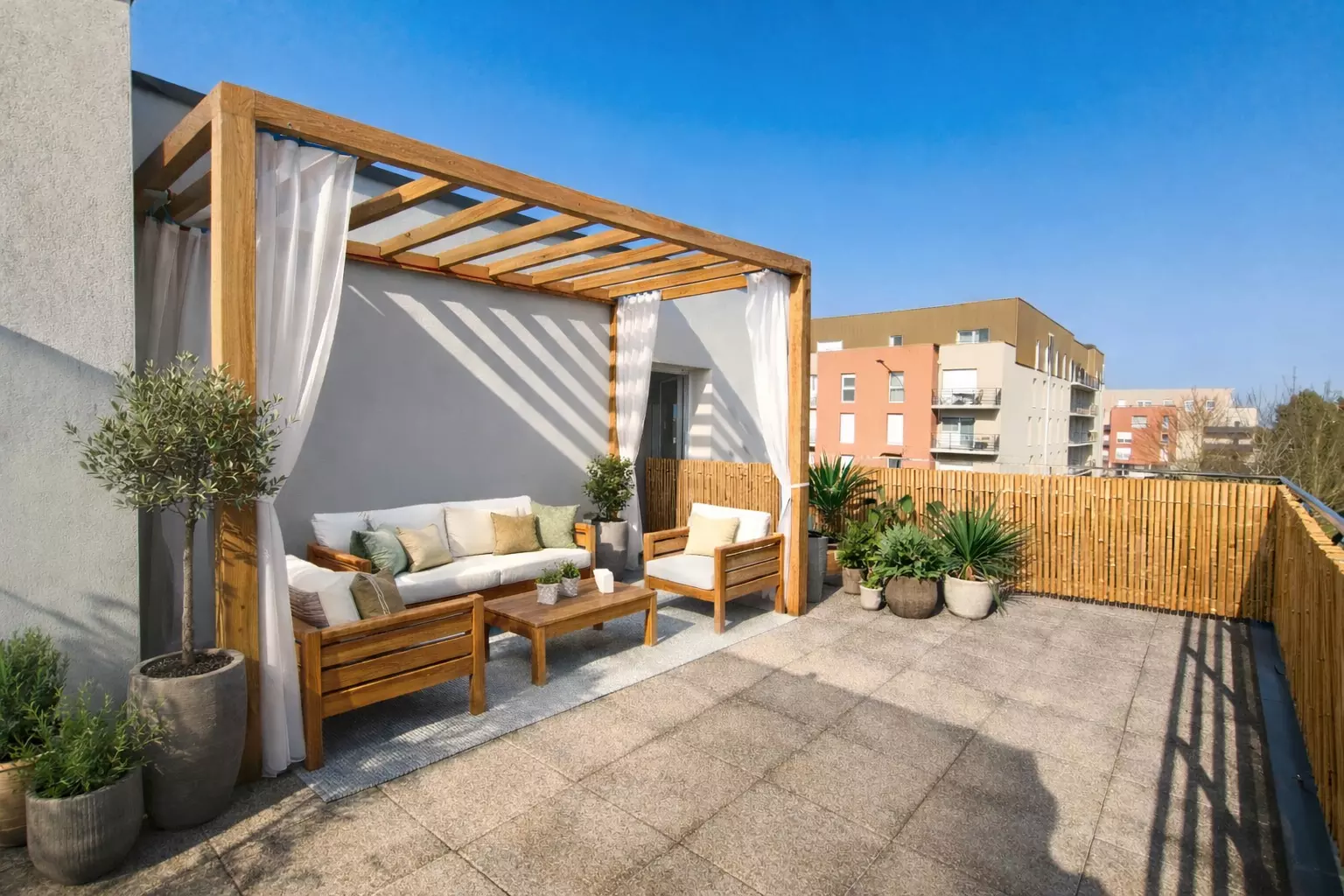 AQUITAINE IMMOBILIER STRATEGIES - EXCLUSIVITE - CHU / FAC DE MEDECINE - TYPE 1 - 22 M² - TERRASSE 27M² -  BALCON 5M² - LIBRE DE TOUTE OCCUPATION - PLACE DE PARKING / image 1