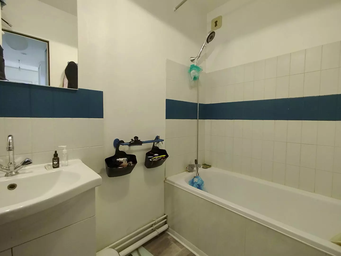 AQUITAINE IMMOBILIER STRATEGIES - EXCLUSIVITE - POITIERS CENTRE VILLE / LES TROIS QUARTIERS - APPARTEMENT T2 53 M² - LIBRE DE TOUTE OCCUPATION / image 8