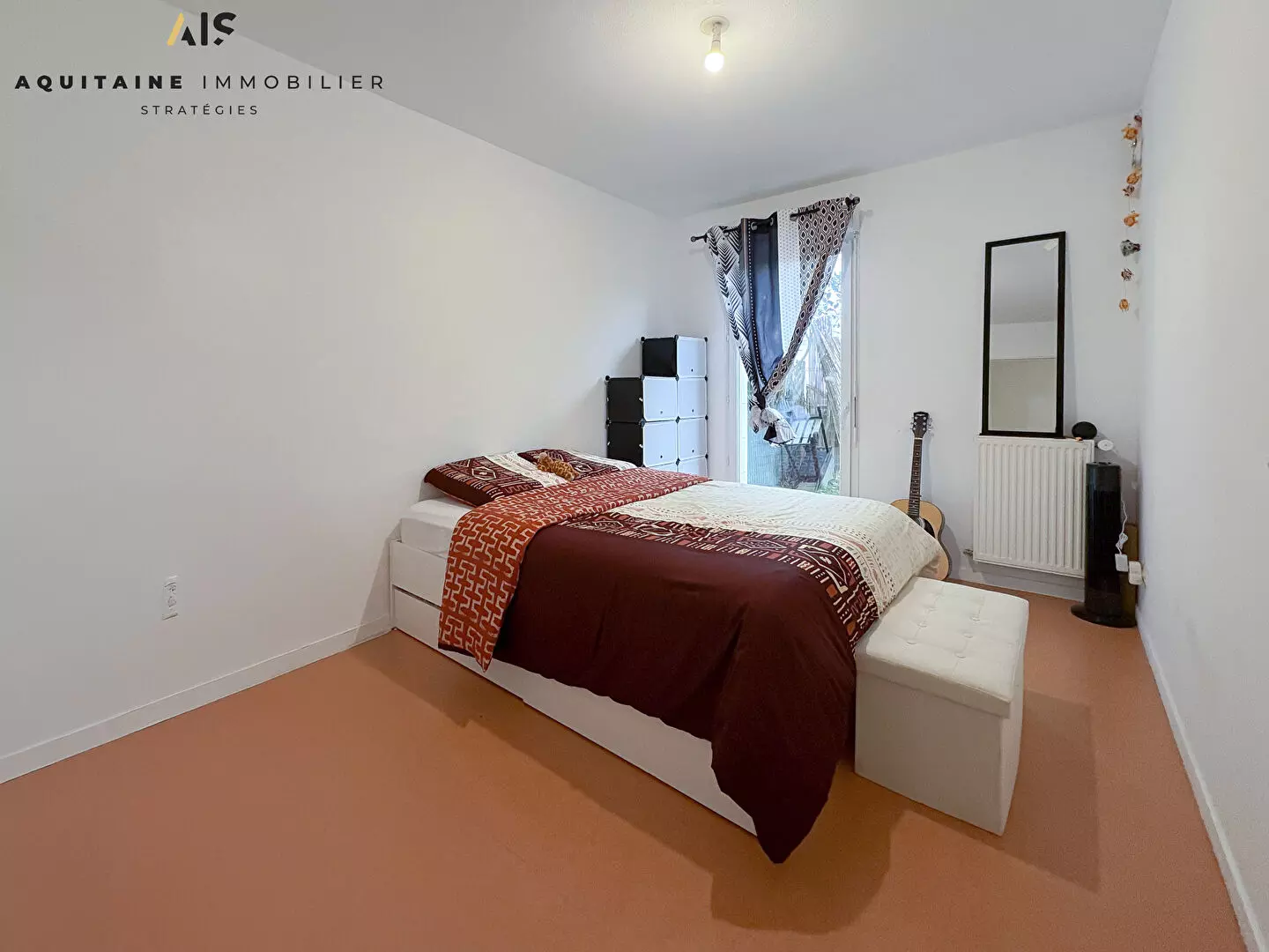 EXCLUSIVITE - AQUITAINE IMMOBILIER STRATEGIES - POITIERS - APPARTEMENT TYPE 2 - 53 M² - JARDIN PRIVATIF / image 2