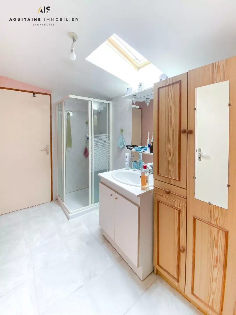 AQUITAINE IMMOBILIER STRATEGIES - BERNAC - MAISON T4 - 100 M2 - TERRAIN + DEPENDANCES / image 5