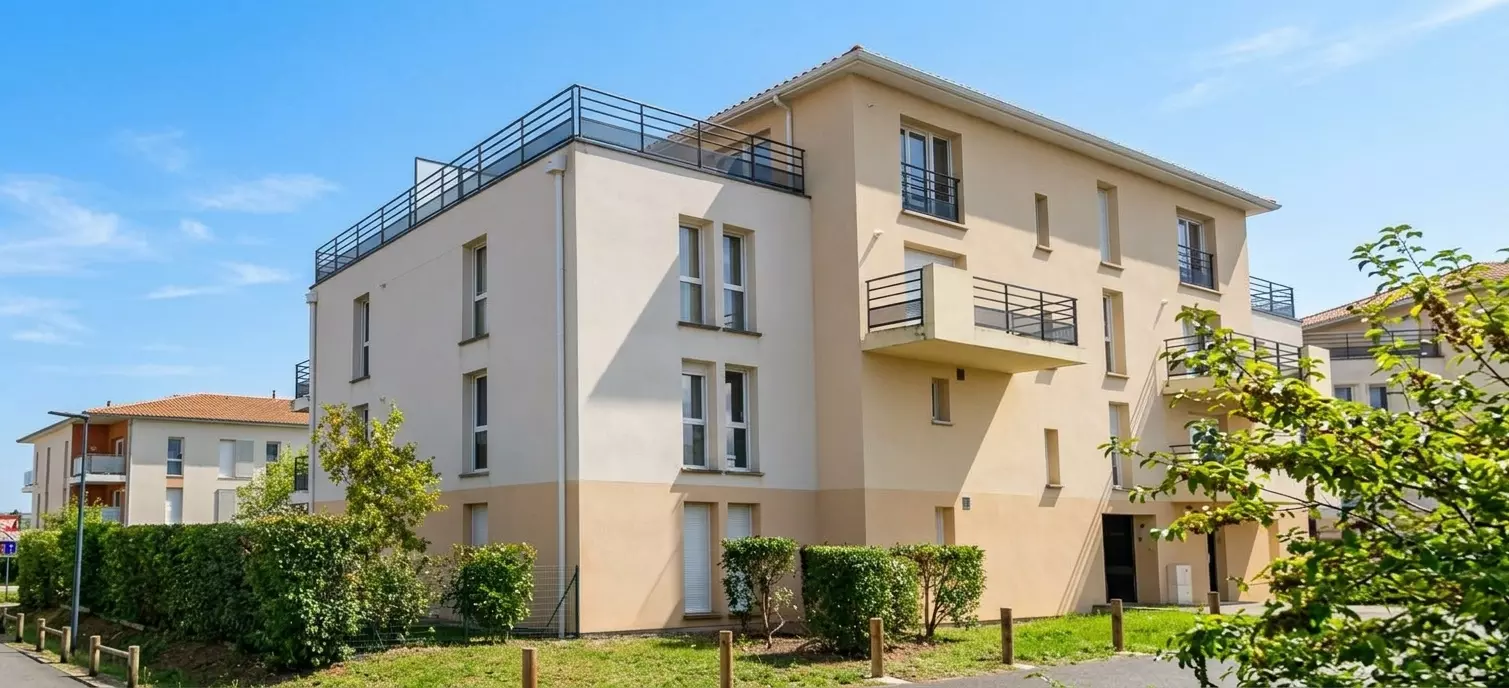 AQUITAINE IMMOBILIER STRATÉGIES - EXCLUSIVITE - POITIERS  CHU  /  GIBAUDERIE - APPARTEMENT TYPE 2 - 48 M² -  PARKING  - TERRASSE - PARKING - CAVE / image 0