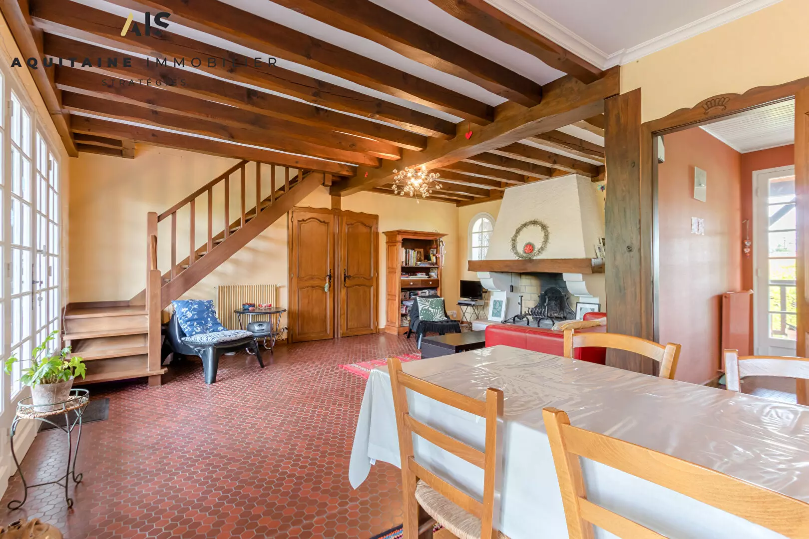 EXCLUSIVITE - AQUITAINE IMMOBILIER STRATEGIES - EXCLUSIVITE - MAISON T4 LORMONT 96 M² - PARCELLE 658  M². / image 6