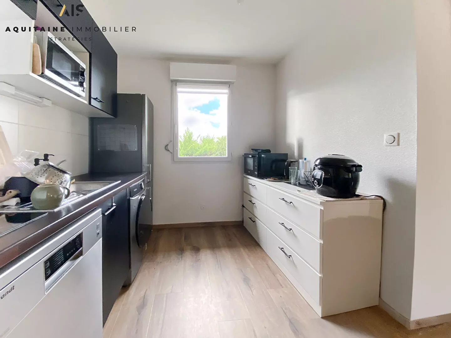 Appartement T3 libre + 2 stationnements parking et balcon / image 2