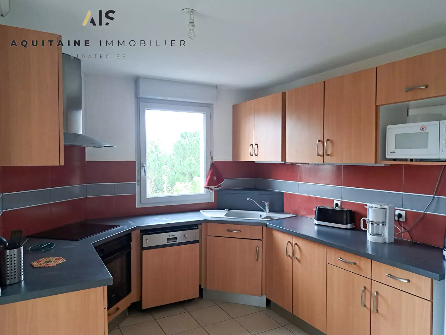 AQUITAINE IMMOBILIER STRATÉGIES - NOUVEAUTE - APPARTEMENT T4 ENVIRON 88M2 - BALCON - PARKING / image 3