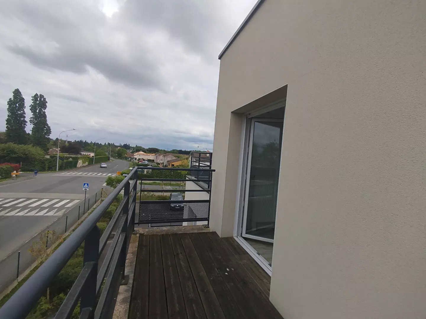 AQUITAINE IMMOBILIER STRATEGIES - EXCLUSIVITE - CHU / FAC DE MEDECINE - TYPE 1 - 22 M² - TERRASSE 27M² -  BALCON 5M² - LIBRE DE TOUTE OCCUPATION - PLACE DE PARKING / image 11