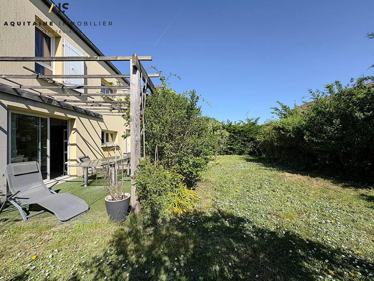 AQUITAINE IMMOBILIER STRATEGIES - EXCLUSIVITE - MAISON  82 M² T4/T5 AVEC GARAGE SUR PARCELLE DE 298 M² - POITIERS SAINT ELOI / KYOTO / image 7