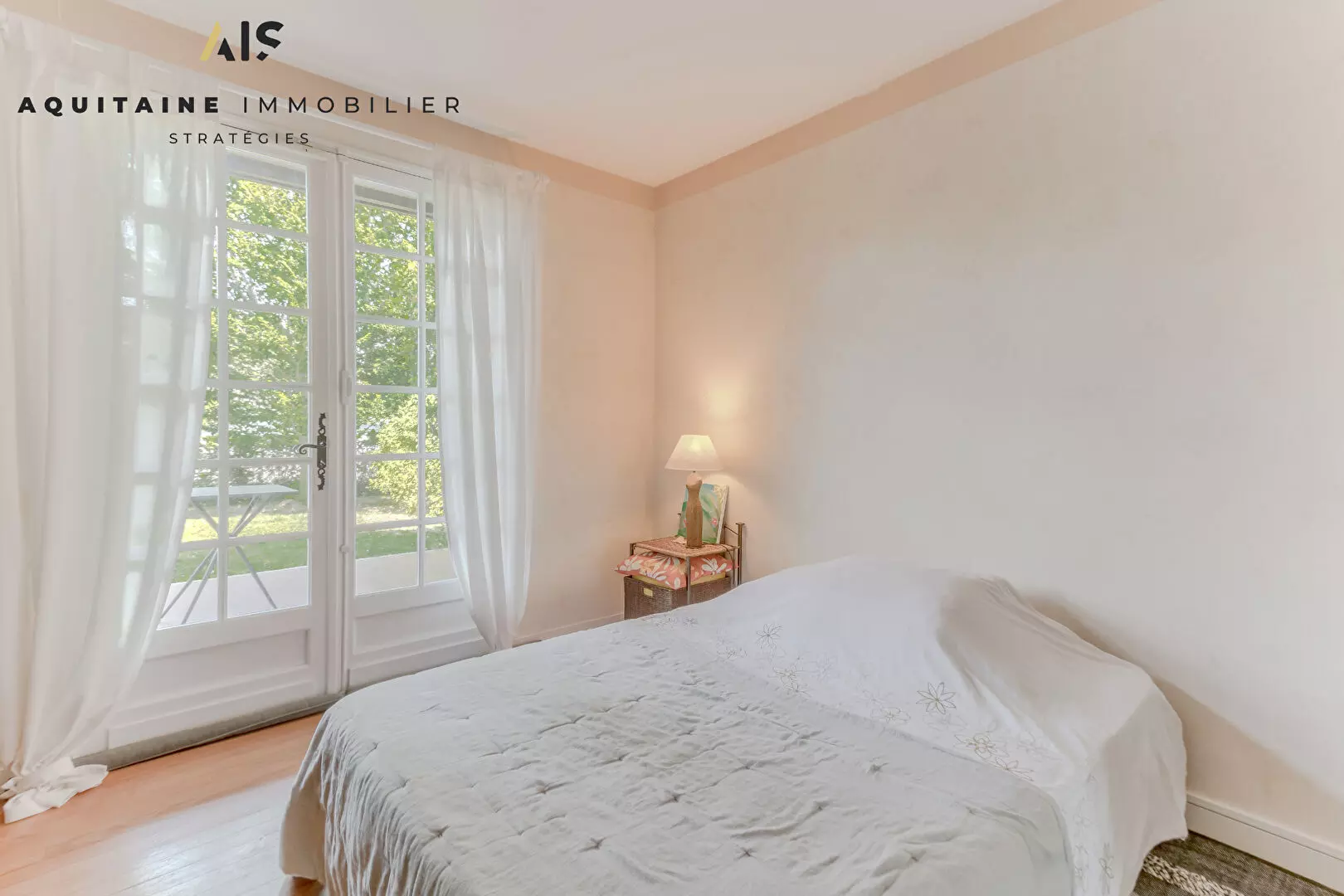 EXCLUSIVITE - AQUITAINE IMMOBILIER STRATEGIES - EXCLUSIVITE - MAISON T4 LORMONT 96 M² - PARCELLE 658  M². / image 8
