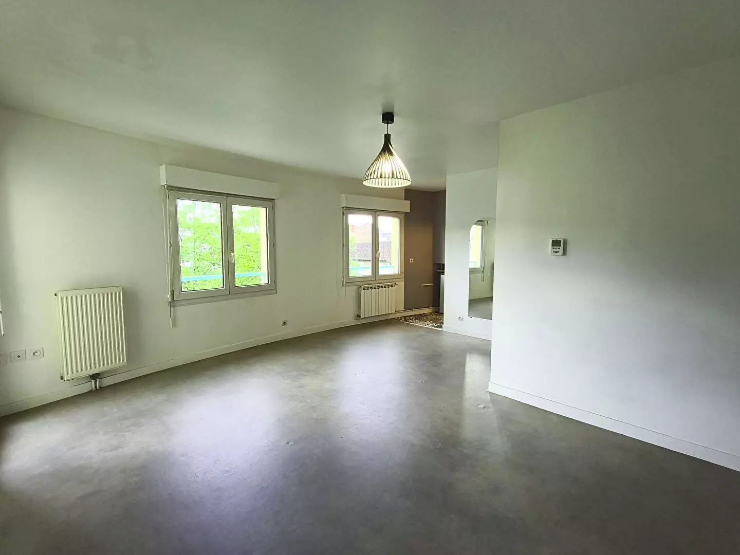 AQUITAINE IMMOBILIER STRATÉGIES - EXCLUSIVITÉ - POITIERS - APPARTEMENT TYPE 1 BIS - 32 M² - LIBRE - DERNIER ETAGE - BALCON - ASCENSEUR / image 6