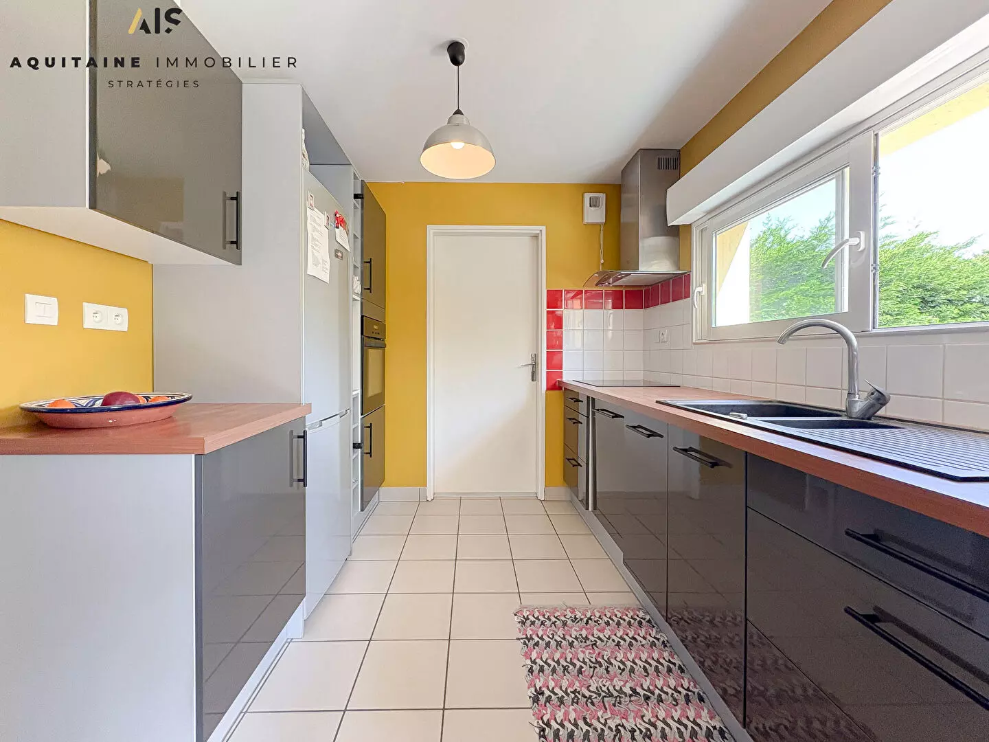 AQUITAINE IMMOBILIER STRATEGIES - EXCLUSIVITE - MAISON  82 M² T4/T5 AVEC GARAGE SUR PARCELLE DE 298 M² - POITIERS SAINT ELOI / KYOTO / image 2