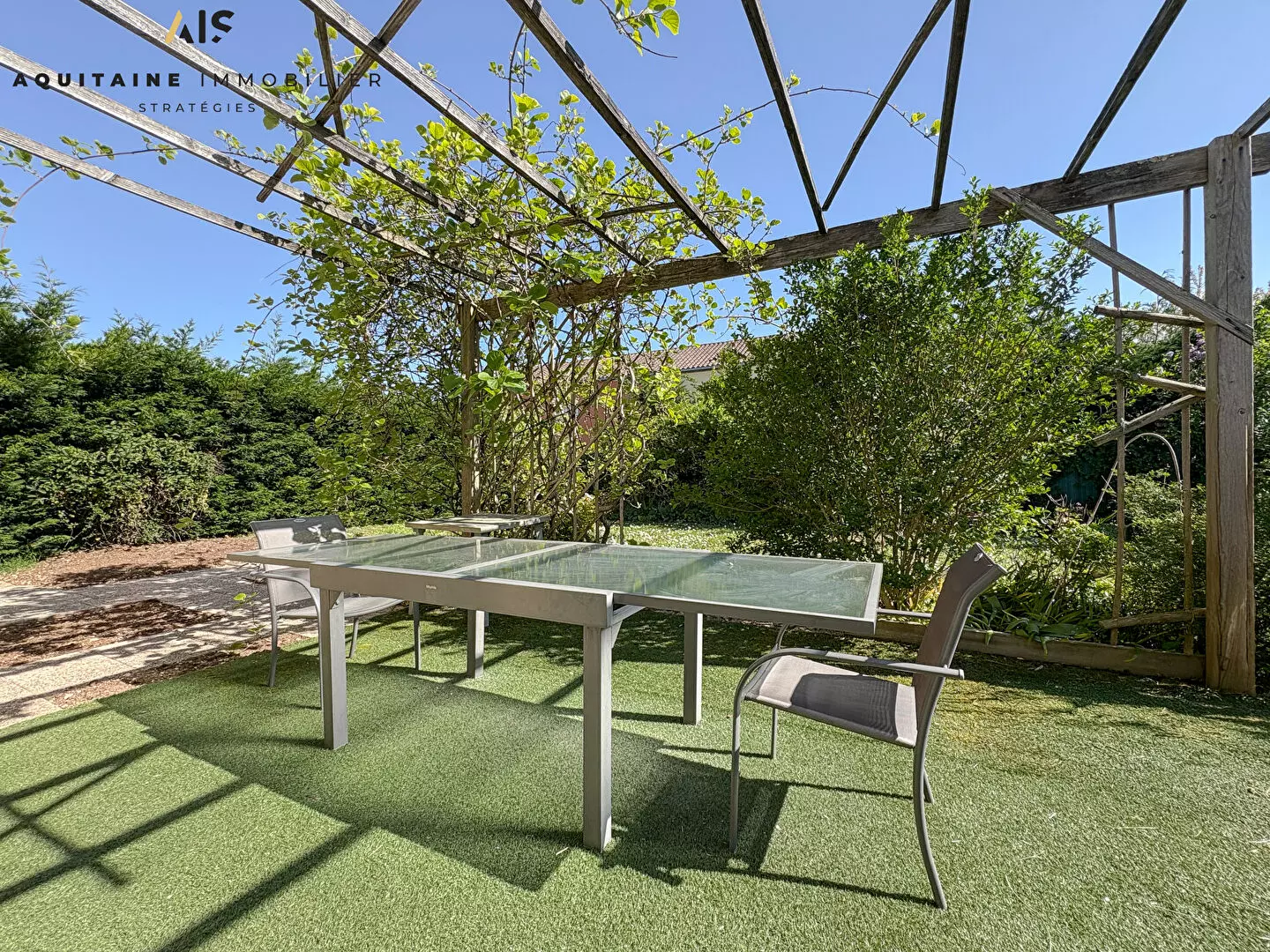 AQUITAINE IMMOBILIER STRATEGIES - EXCLUSIVITE - MAISON  82 M² T4/T5 AVEC GARAGE SUR PARCELLE DE 298 M² - POITIERS SAINT ELOI / KYOTO / image 6