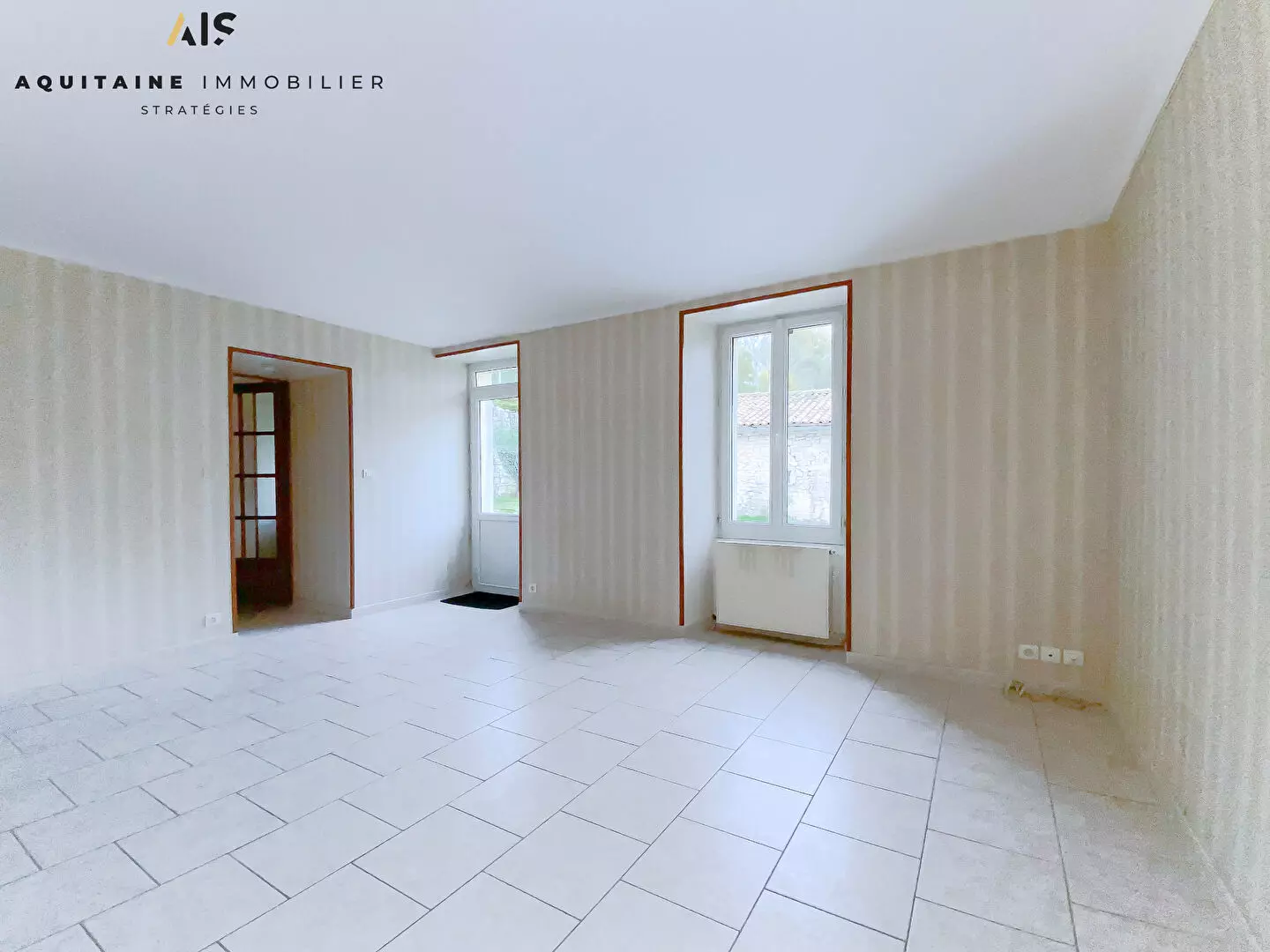 AQUITAINE IMMOBILIER STRATEGIES - BERNAC - MAISON T4 - 100 M2 - TERRAIN + DEPENDANCES / image 3