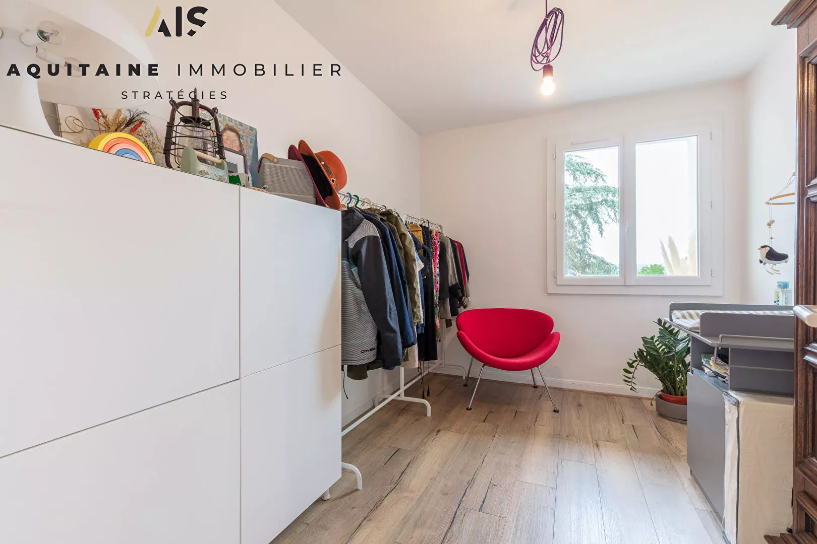 OFFRE D ACHAT ACCEPTEE - AQUITAINE IMMOBILIER STRATEGIES - EXCLUSIVITE - T3 58 M² AVEC TERRASSES DE 10 ET 3 m² - TALENCE SUZON / image 9