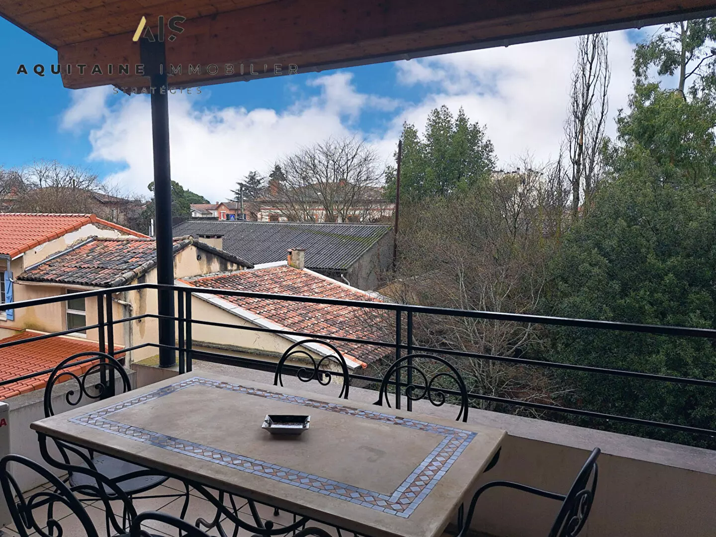 AQUITAINE IMMOBILIER STRATÉGIES - NOUVEAUTE - APPARTEMENT T4 ENVIRON 88M2 - BALCON - PARKING / image 1